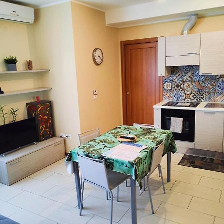 Aparthotel Grab A Flat In Coroneo Trieste Esterno foto