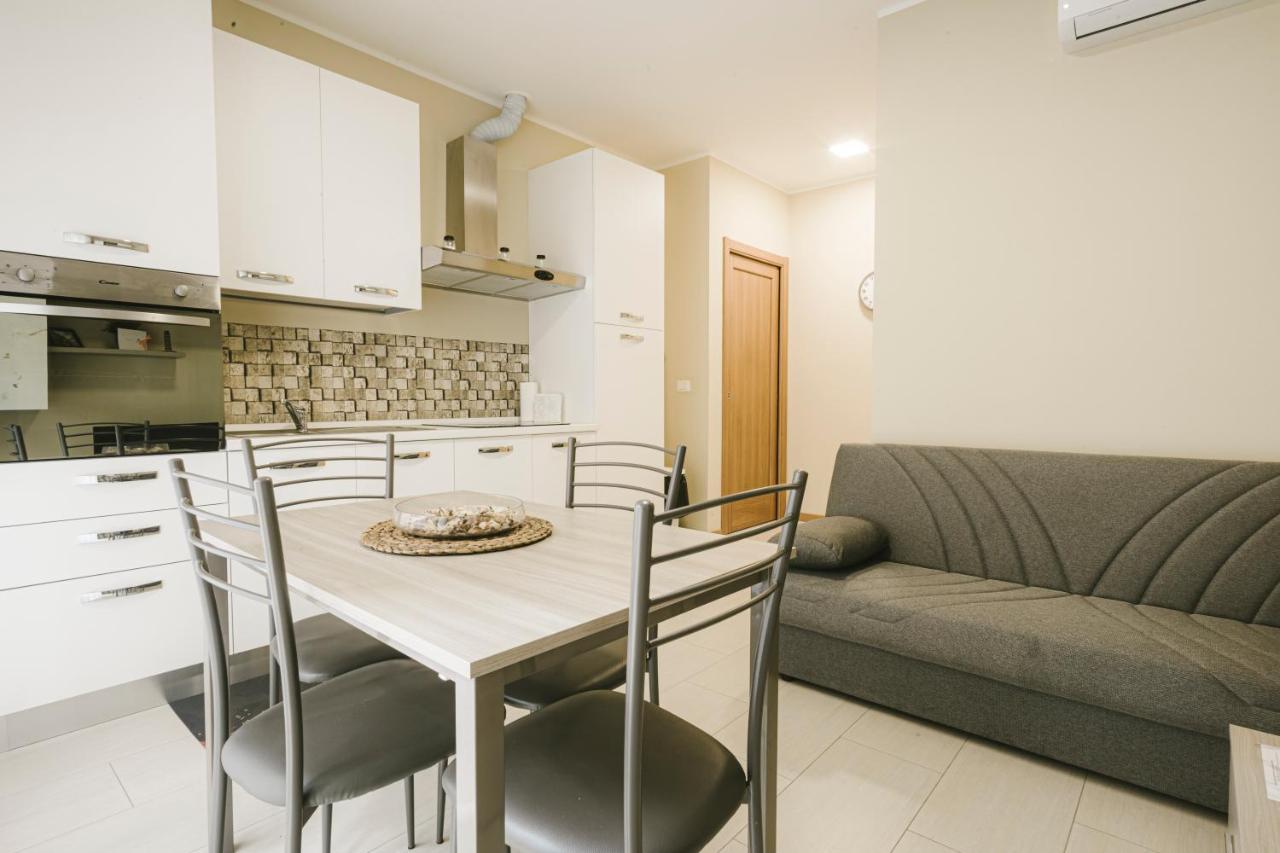Aparthotel Grab A Flat In Coroneo Trieste Esterno foto