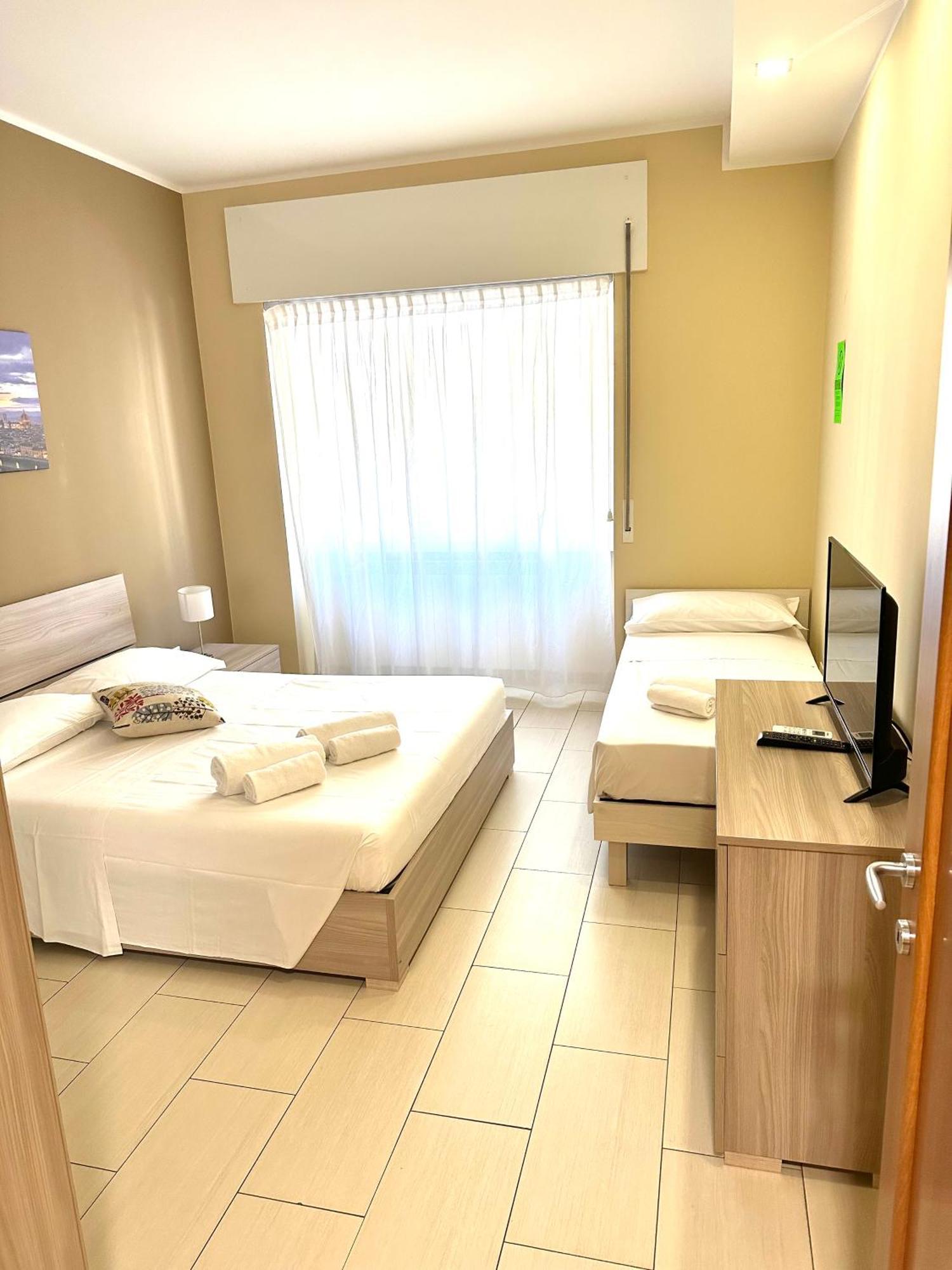 Aparthotel Grab A Flat In Coroneo Trieste Esterno foto
